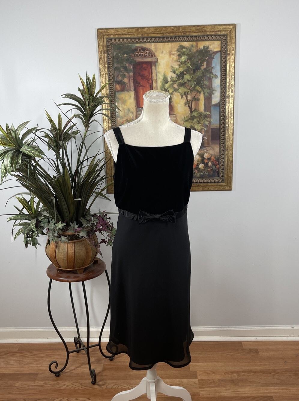 Byer Studio Women' 10 USA Black‎ Velvet Bodice Chiffon Midi Dress Bow Evening